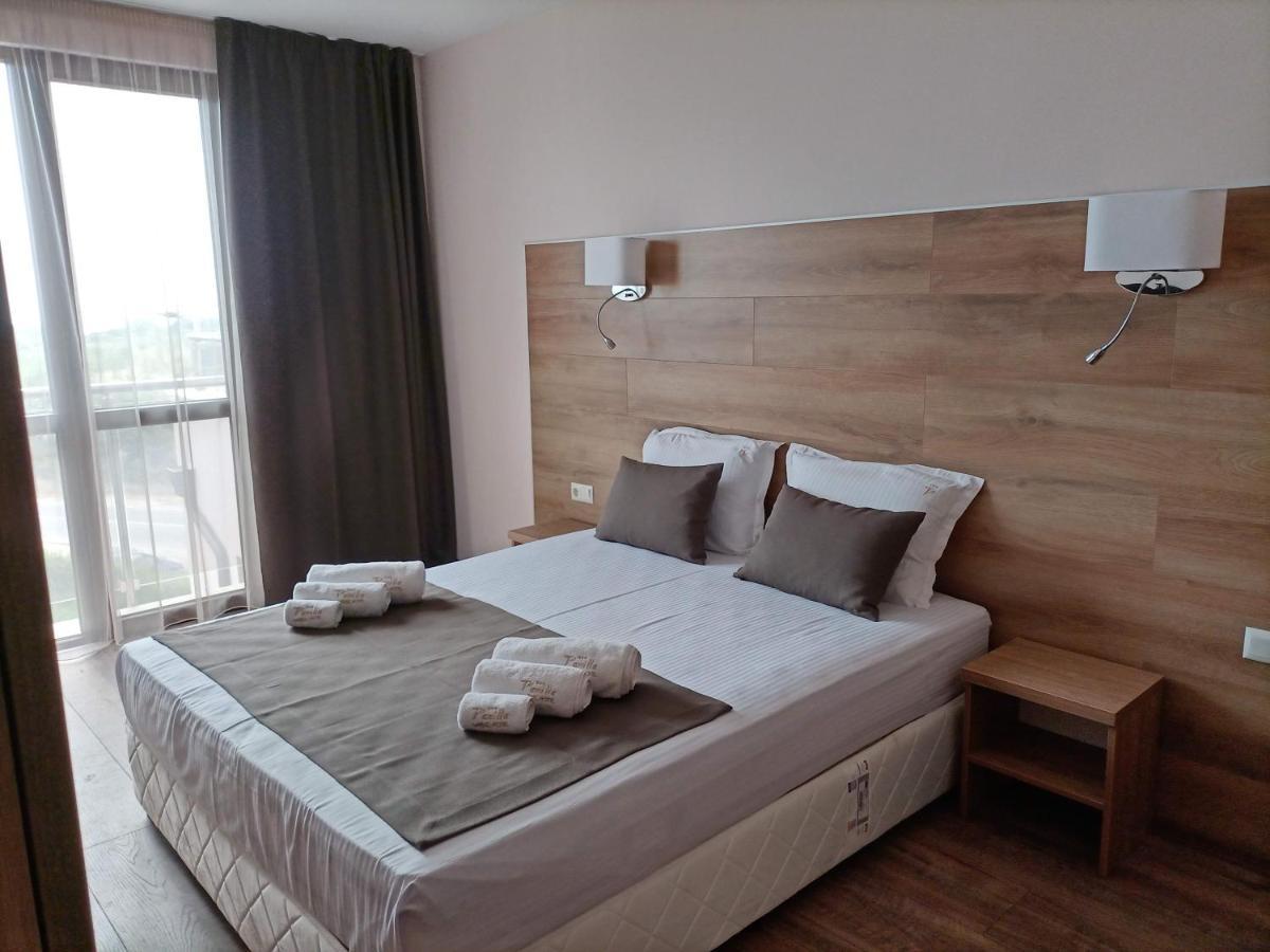 Hotel Vanilla, Varna - Free Parking Buitenkant foto